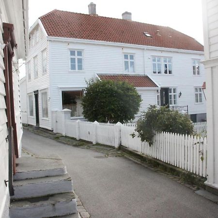Gamle Apoteket I Gamle Skudeneshavn Apartman Kültér fotó