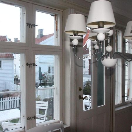Gamle Apoteket I Gamle Skudeneshavn Apartman Kültér fotó