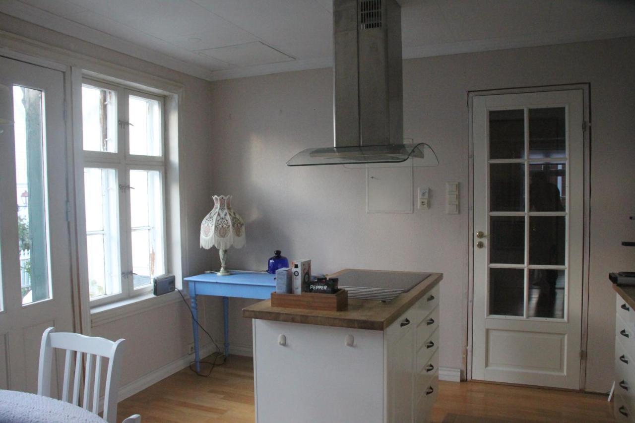 Gamle Apoteket I Gamle Skudeneshavn Apartman Kültér fotó