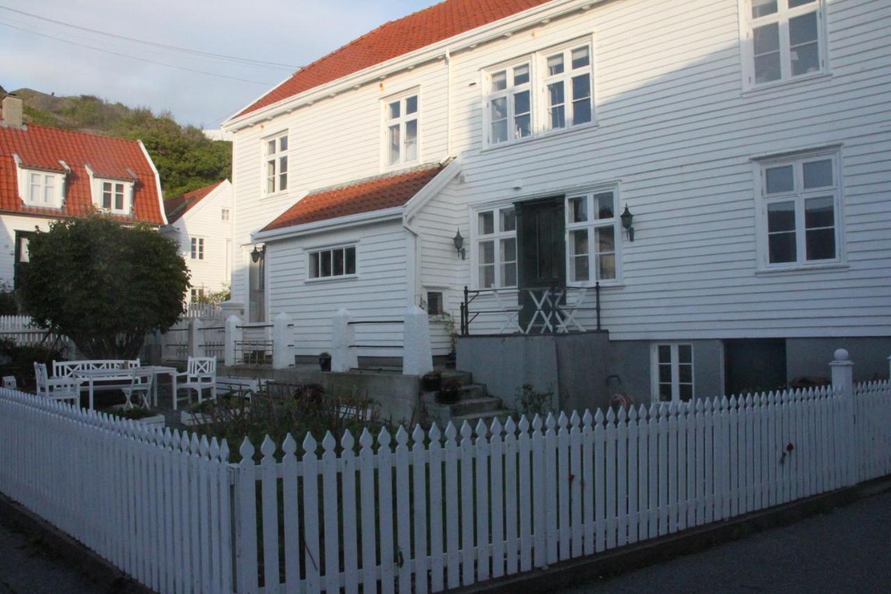 Gamle Apoteket I Gamle Skudeneshavn Apartman Kültér fotó