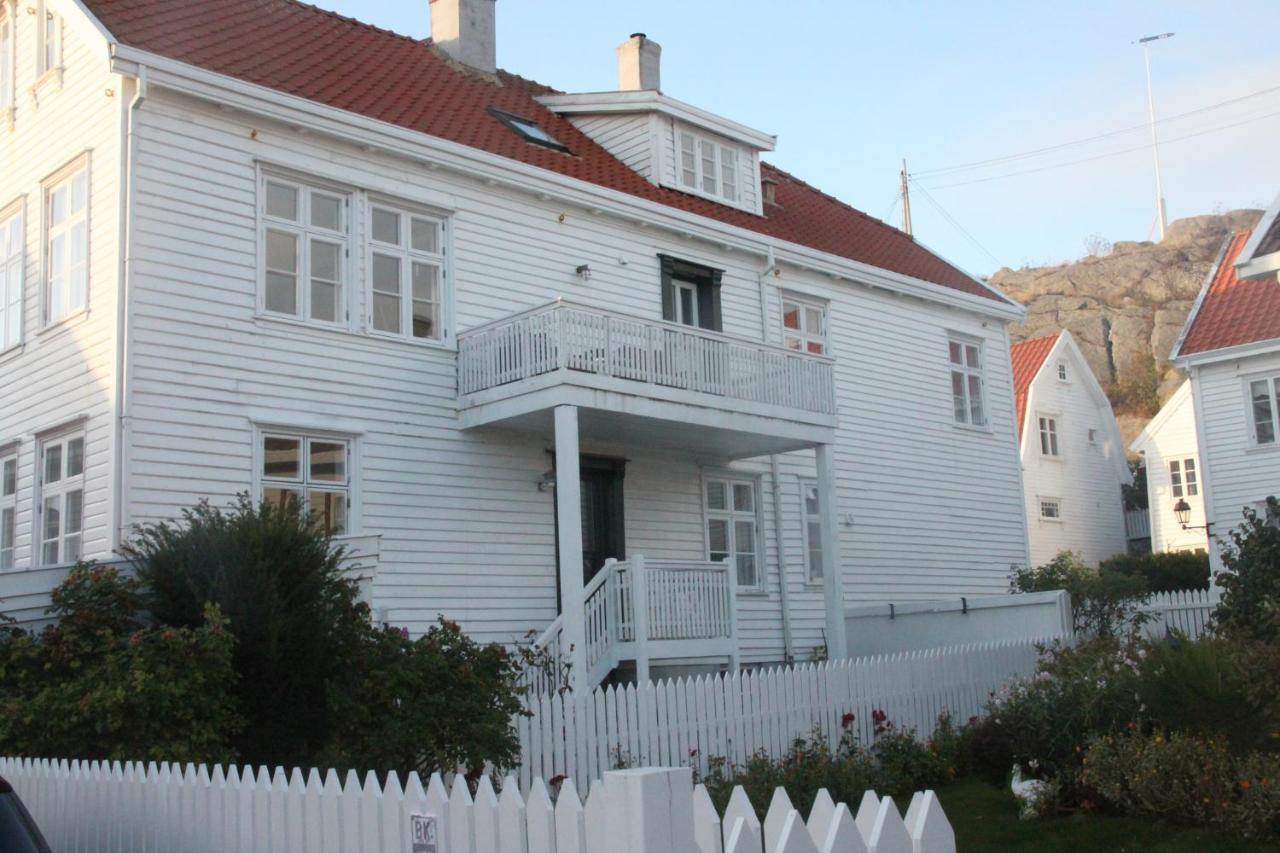 Gamle Apoteket I Gamle Skudeneshavn Apartman Kültér fotó
